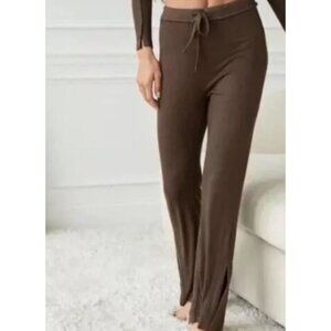 Urban Outfitters Out From Under Brown Ribbed Flare Pants ~ Large